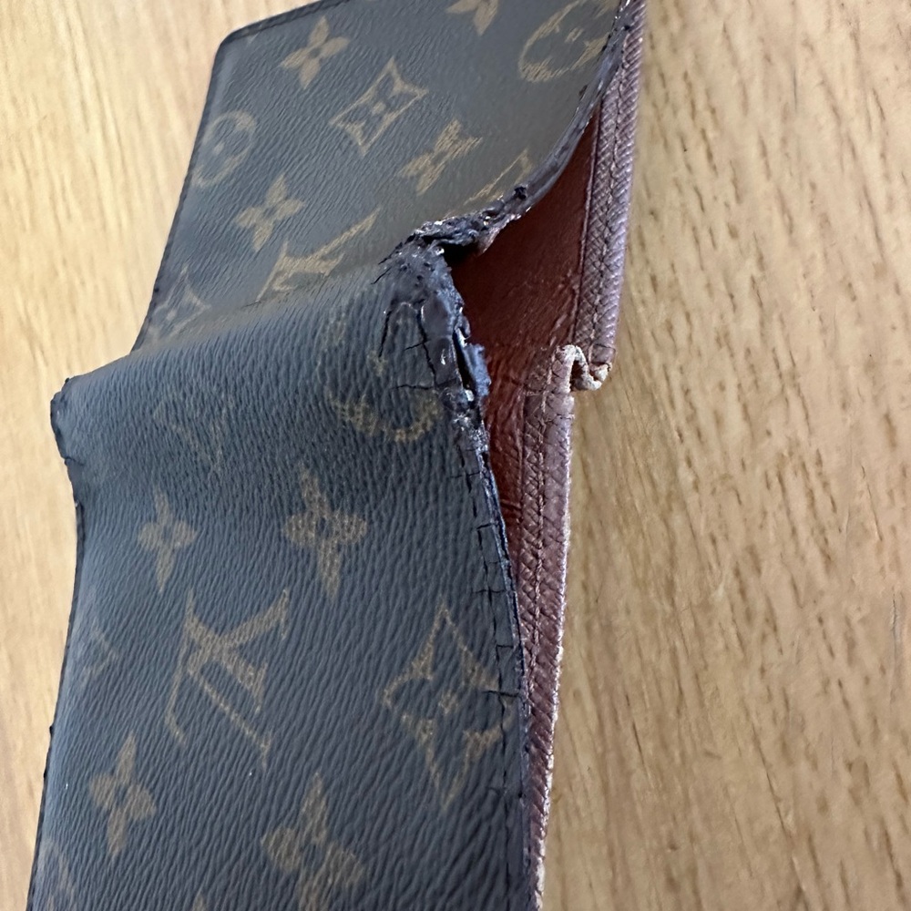Louis Vuitton Men Wallet - Picture 11 of 13